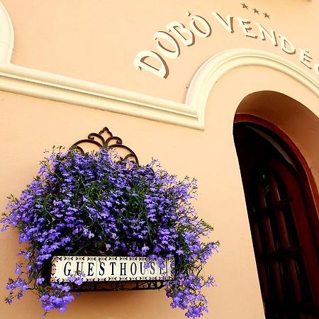 Dobo Vendeghaz Hotell Eger Exteriör bild
